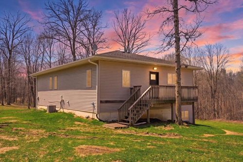 E651 1270th Ave, Glenwood City, WI, 54013-4740 | Card Image