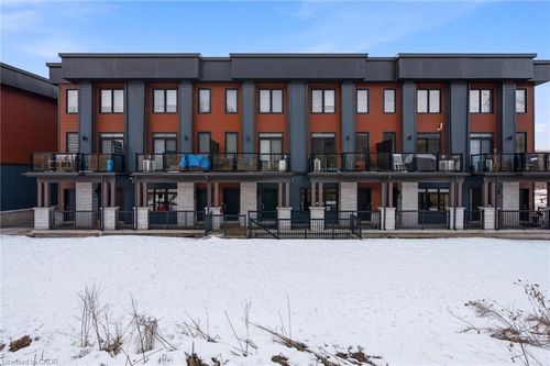 71-2 Willow St, Paris, ON, N3L0K7 | Card Image