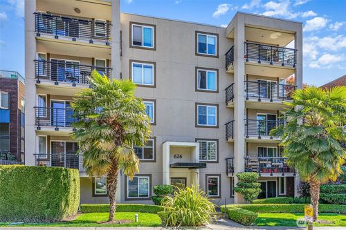 apt-403-626 4th Ave W, Seattle, WA, 98119-4505 | Card Image