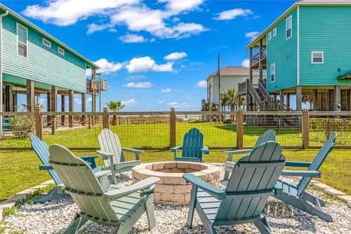 1978 Avenue I, Crystal Beach, TX, 77650 | Card Image