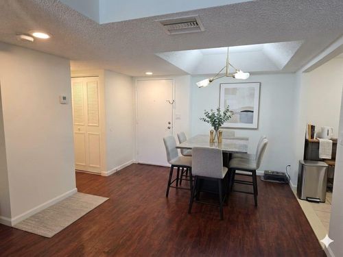 3y-3670 Inverrary Dr, LAUDERHILL, FL, 33319-5941 | Card Image