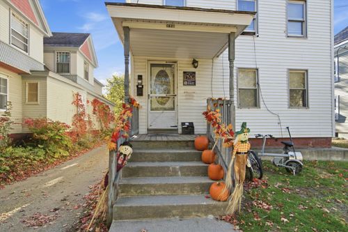 120 Elm St, Keene, NH, 03431-3061 | Card Image