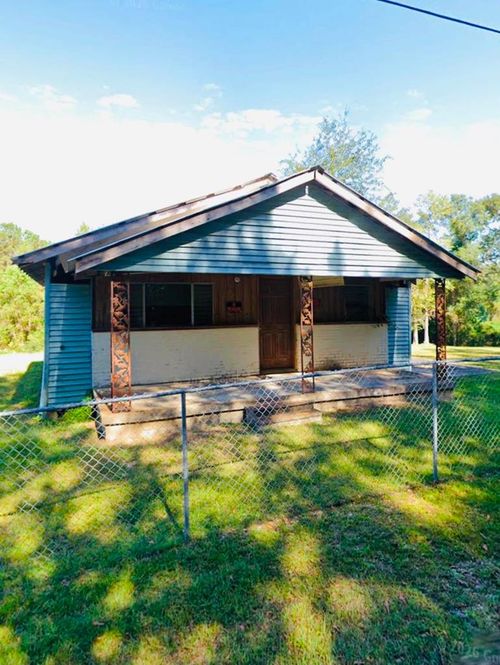 29 Seal Rd, Carriere, MS, 39426-8311 | Card Image