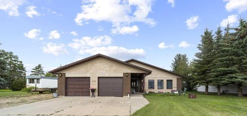 5205 48 Ave, Sedgewick, AB, T0B4C0 | Card Image