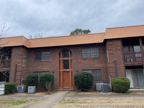 629 Gables Ct, Fayetteville, NC, 28301-7651 | Card Image