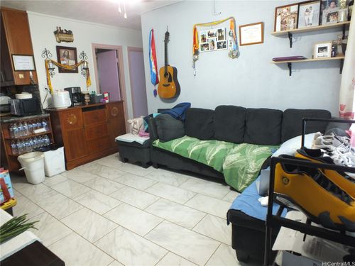 209-828 Puuhale Road, Honolulu, HI, 96819 | Card Image