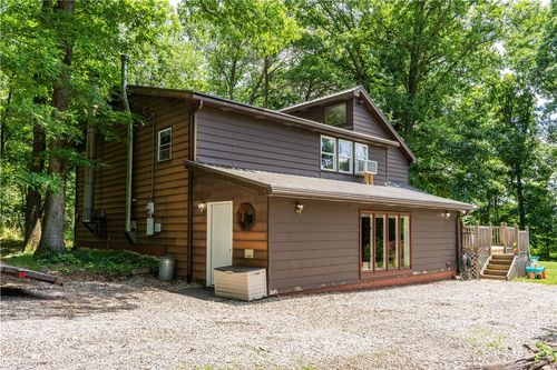 162 Alpine St, Aliquippa, PA, 15001-5832 | Card Image
