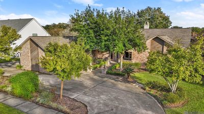 12328 N Lake Sherwood Ave, House other with 4 bedrooms, 2 bathrooms and null parking in Baton Rouge LA | Image 1