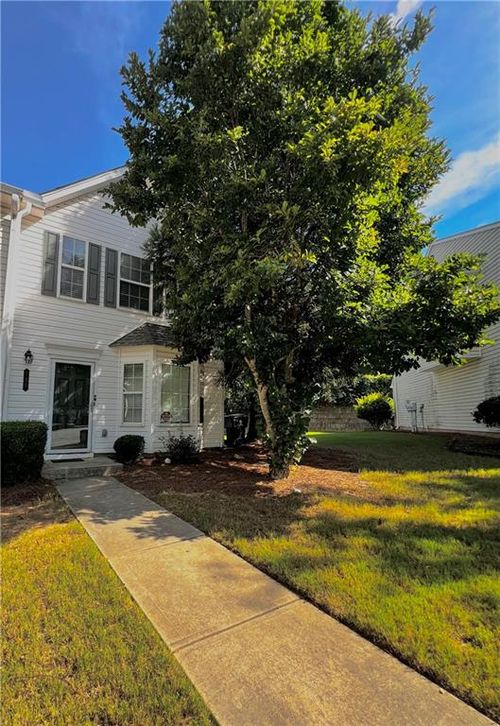 725 Crestwell Cir Sw, Atlanta, GA, 30331-8627 | Card Image