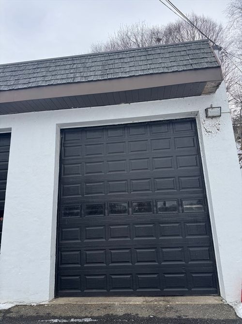 e-11 Front St, Springfield, MA, 01151-1160 | Card Image