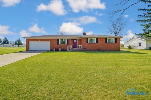 11598 W Township Road 114 Countyroad, Fostoria, OH, 44830 | Card Image