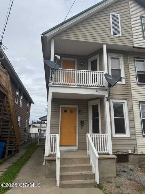 444 Race St, Sunbury, PA, 17801-2010 | Card Image