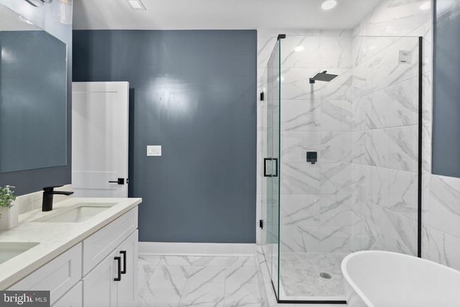 UNIT-1 - 2019 M St Ne, Condo with 2 bedrooms, 2 bathrooms and null parking in WASHINGTON DC | Image 16