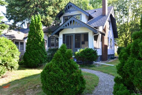 3537 Emerson Ave S, Minneapolis, MN, 55408-3926 | Card Image