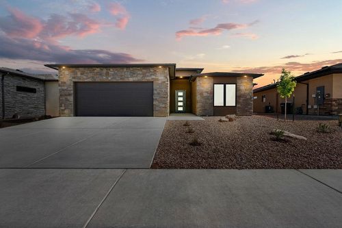 2704 Meadowcrest Ct, Grand Junction, CO, 81506-4706 | Card Image
