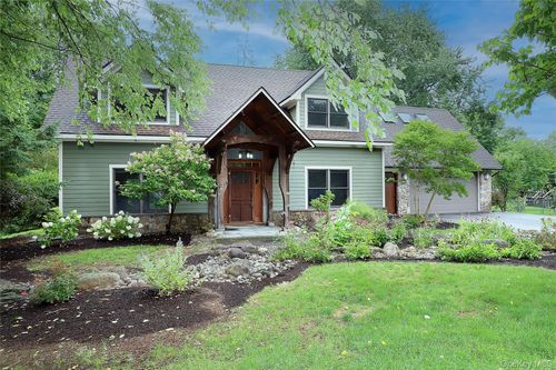 5 Prospect St, Rhinebeck, NY, 12572-1315 | Card Image