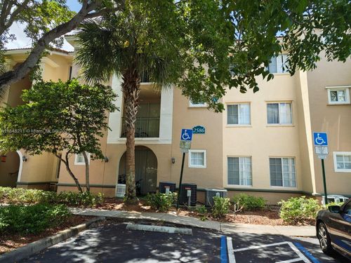 apt-307-2586 Centergate Dr, Miramar, FL, 33025-0714 | Card Image