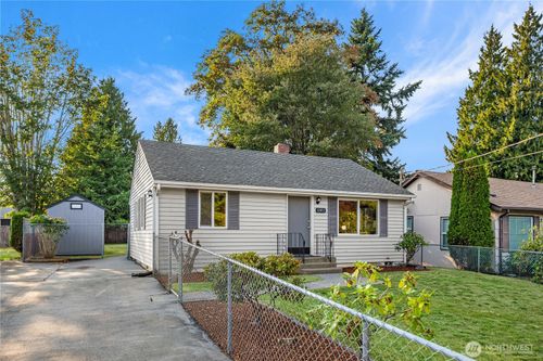 12853 Occidental Ave S, Burien, WA, 98168-2626 | Card Image