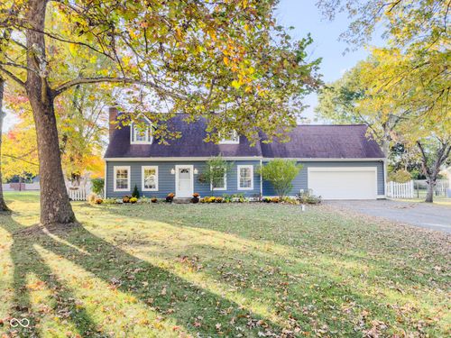 9802 Hamilton Hills Ln, Fishers, IN, 46038-2057 | Card Image