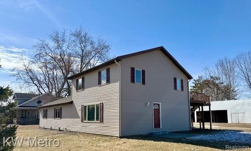 227 N Coldwater Rd, Weidman, MI, 48893-8614 | Card Image