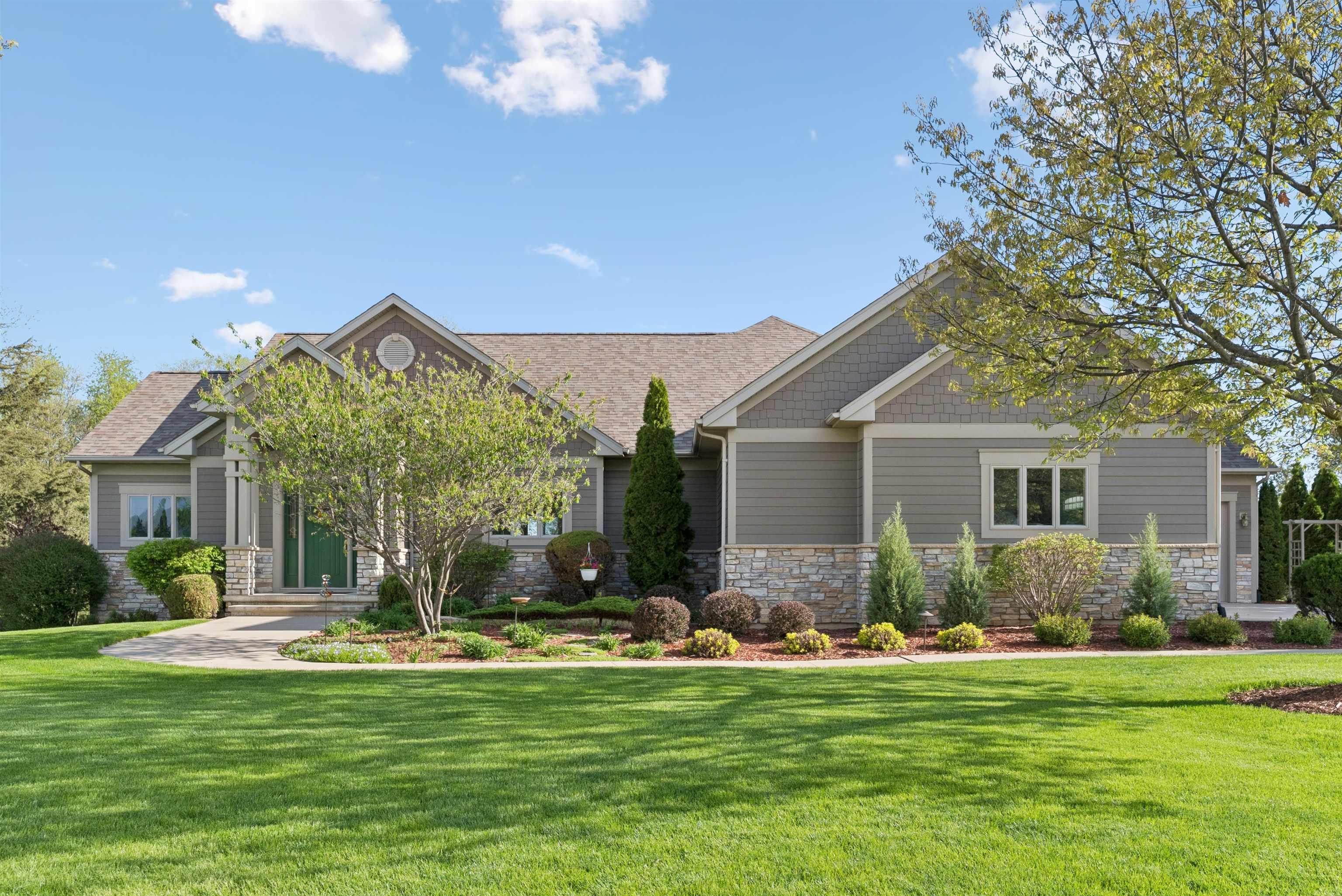 Residential in Waverly 5