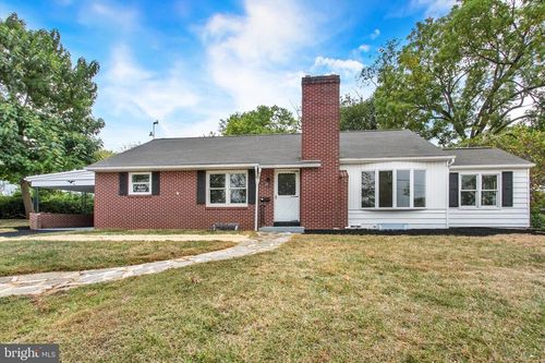 22 Rita Marie Ave, LITTLESTOWN, PA, 17340-1132 | Card Image