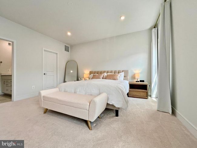 21740 Charing Cross Ter, Townhouse with 3 bedrooms, 4 bathrooms and null parking in BROADLANDS VA | Image 25