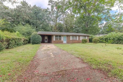 136 Shady Ln, Crestview, FL, 32536-1728 | Card Image