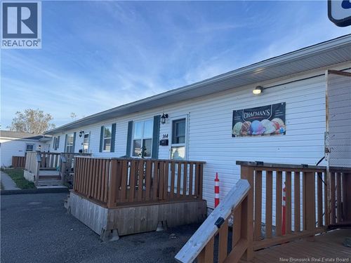 558 Bonita Ave, Saint John, NB, E2J3X4 | Card Image