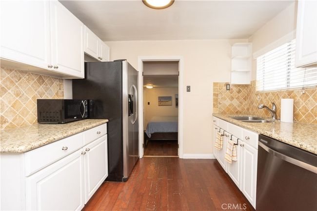 Kitchen | Image 8