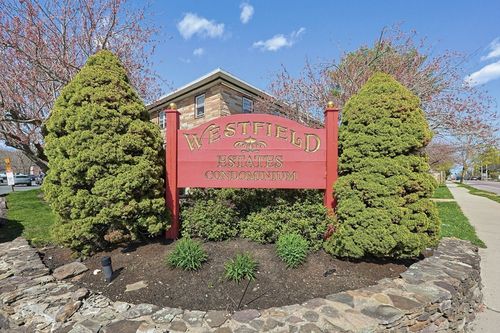 7-425 W Elm St, Brockton, MA, 02301-4167 | Card Image