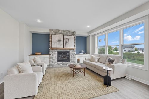 212 Lori Ln, Delano, MN, 55328-4101 | Card Image
