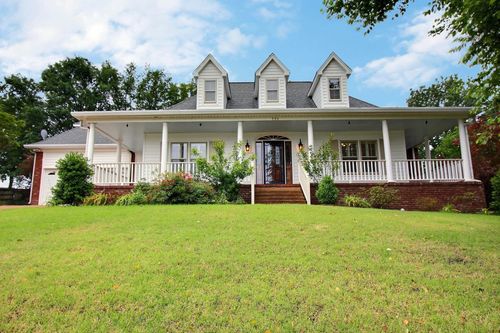 791 Autumn Winds Dr, Collierville, TN, 38017-1369 | Card Image