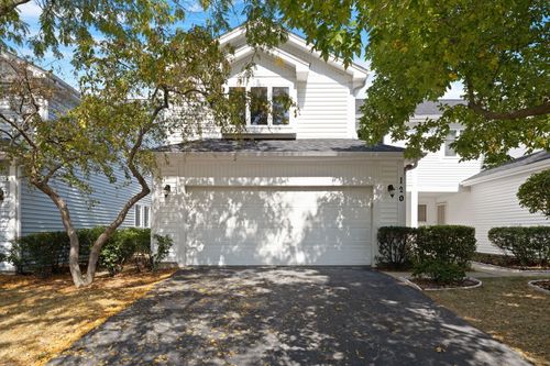120 Hampton Ave, Westmont, IL, 60559-8616 | Card Image