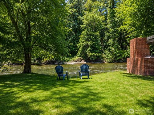 24416 Se 246th St, Maple Valley, WA, 98038-8275 | Card Image