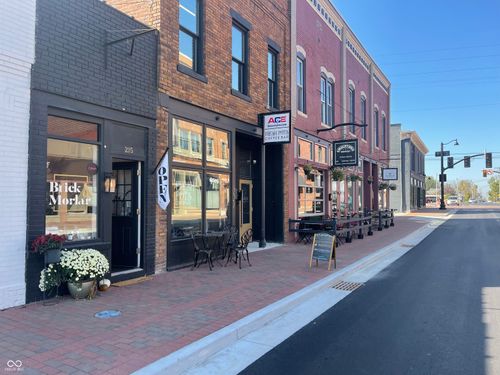 215 W Main St, Greenwood, IN, 46142-3129 | Card Image