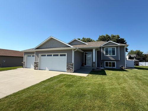 506 3rd St Se, Hayfield, MN, 55940-7805 | Card Image