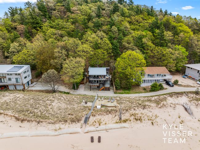 7042 S Montgomery Blvd, House other with 2 bedrooms, 3 bathrooms and null parking in Pentwater MI | Image 49