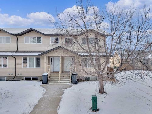 8-5311 57 Ave, Ponoka, AB, T4J0B1 | Card Image