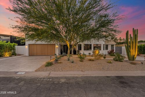 7042 E Orange Blossom Ln, Paradise Valley, AZ, 85253-7043 | Card Image