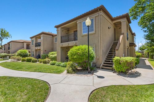 unit-1521-4200 E Commerce Way, Sacramento, CA, 95834-9656 | Card Image