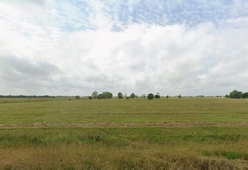 305 Colt Trail, Angleton, TX, 77515 | Card Image