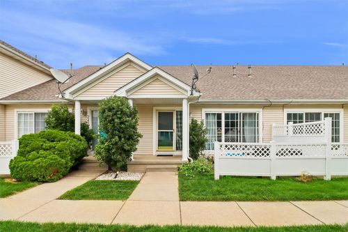 2438 Nw Heritage Ave, Ankeny, IA, 50023-4629 | Card Image
