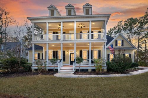 3711 Riverstation Ct, Mount Pleasant, SC, 29466-8318 | Card Image