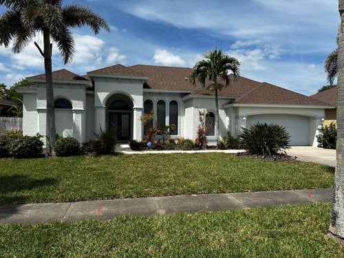 132 Cambridge Ct, Indialantic, FL, 32903-2747 | Card Image