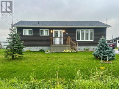 165 Main St S, House other with 3 bedrooms, 2 bathrooms and null parking in Carmanville NL | Image 1