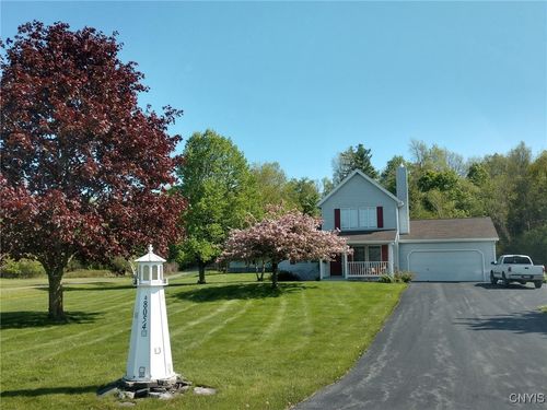 8054 Fargo Rd, Henderson, NY, 13650-2164 | Card Image