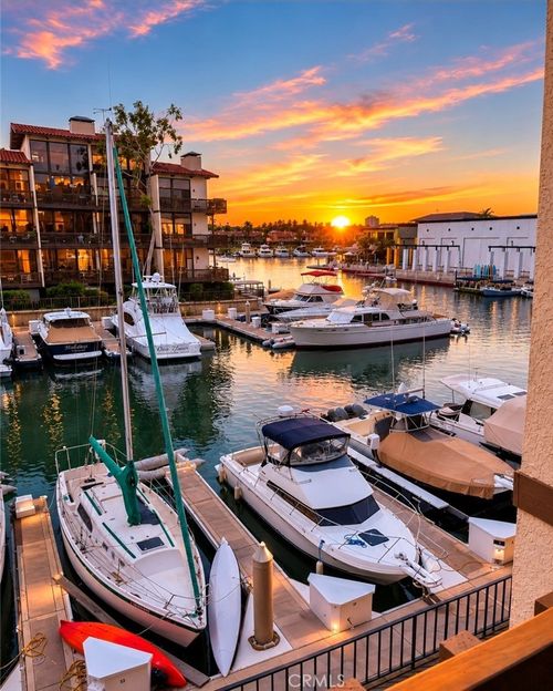 6231 Marina Pacifica Dr N, Long Beach, CA, 90803 | Card Image
