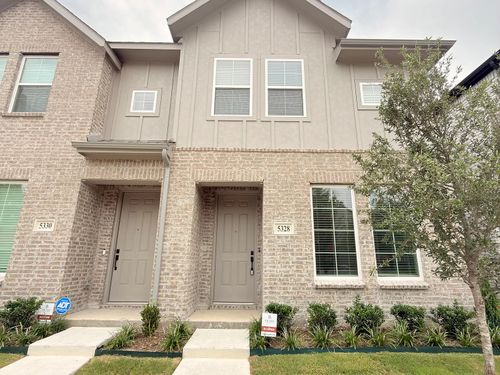 5328 Springlake Pkwy, Haltom City, TX, 76117-1404 | Card Image