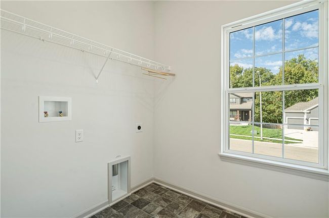 5919 Ne 118 Th St, House other with 4 bedrooms, 3 bathrooms and null parking in Kansas City MO | Image 15